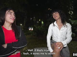 Public Pick Up Ends In Trio (This babe Let Me Screw Her Booty)