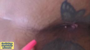 Eu pedi pro meu marido me filmar oferecendo o meu c&uacute_ pra todos voc&ecirc_s, ele ficou com muito tes&atilde_o de me ver toda oferecida e da&iacute_ tive que chupar o pau dele pra descarregar o saco na minha garganta