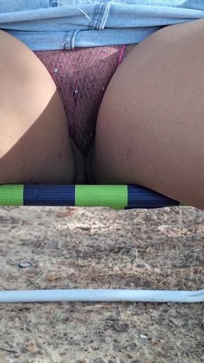 camel day  - mostrando o pacote cameltoe   Clip 1