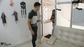 Fuck My Girlfriend Next to Her Stepmother - Porn in Spanish