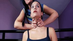 Neck massage - Nyra's therapy