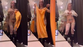 mode voyeur dans la cabine d essayage