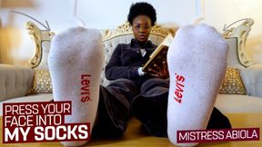 Press your nose into my socks! ( Sock Fetish and Humiliation with Mistress Abiola ) - 640p wmv