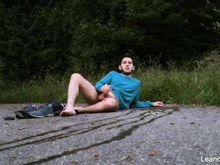 Caught taking a void urine and wanking outdoors - homo public exhibitionist