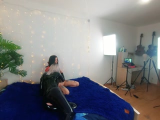 Backstage of pretty lesbian fetish girls doing sex video. Positive Femdom, sex play, latex leather