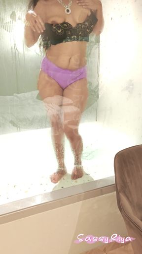 Sassy Riya Ready for Bath Sexy Body