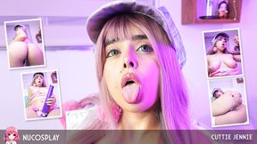 Busty Hottie Cuttie Jennie Puts Something In Her Booty