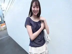 Cute Asian Girl Gets Creampied in Public Pick-Up