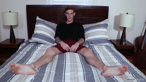 Str8 twink Tyler Nugent cums all over himself in his first solo