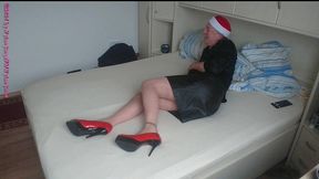 heisses milf date in strumpfhose 1 ** ausziehen - lecken - fummeln **