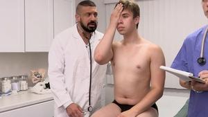 DoctorTapes: Adam Awbride eyesight check goes wrong