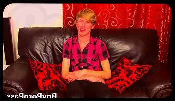 Hot Twink Austin Ellis Masturbates and Cums | BoyPornPass Top selection