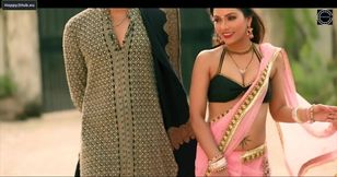 Fiery indian beauty shares sensual homemade sex passionate moments