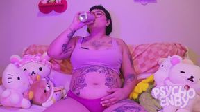 Alt Feedee Chugs Energy Drink And Pushes Out Nonstop Burps