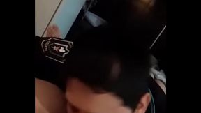 Me visto de polic&iacute_a para coger con otro policia