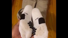 Imagine the smell from the dirty socks - kinkydannyxxx #malefeet #guysfeet #gayfootfetish #gayfeet