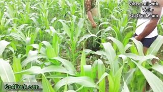 Desi village Bhabhi Ki Gaon Ke Khet Me Chudai