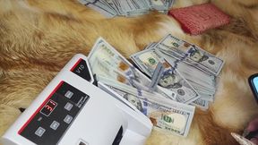 Findom: Cash Goddess Counts cash and Makes You Worship Her Cleavage and Feet