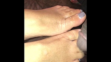 Sucking off my step sisters friend