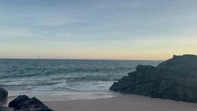 encontrei um novinho na praia que queria me dar. experimentei o cuzinho dele ali mesmo. - parte i