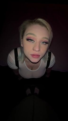 Hot wife takes on a gangbang in front of her fans