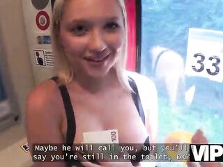 VIP4K. Romantic tour ended with a cheating