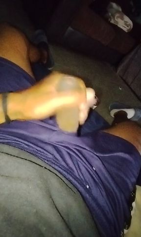 Guy Comes Home Orgasmed