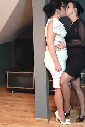 Lesbian Kinky Afternoon