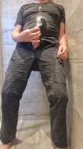 Pissing and cumming in the shower
