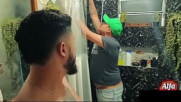 QUANDO O ENGANADOR FAZ O MOCINHO ENTRAR PELO CANO