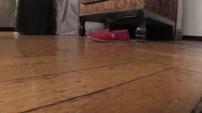 SHRUNKEN FAILURE - Giantess, Foot Fetish, Shrinking - WMV