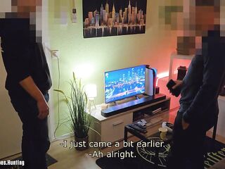 Str8 Married Broker Meets The Plumber by Accident, Caught 'em Jerking off Jointly… So I Joined In