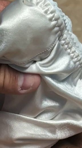 Cuming in Mother Inlaws Sweaty Pissy Panties