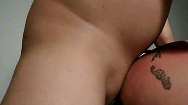 Z B 32 , DESPUES DE UN PAR DE HORAS DE SEXO CON UNO DE MIS MARIDOS , LLEGA MI HERMANASTRA Y SE LO COJE PARA QUE LE PAGUE EL TAXI