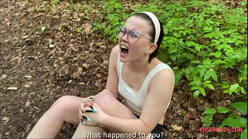 Russian MILF Alexa gets a cum-filled anal creampie