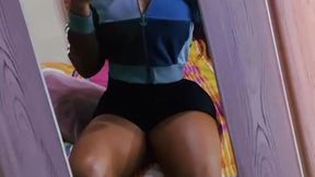 I am a whore who wants you to break my pussy with a squirt💦