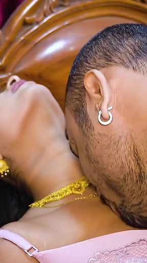 DESI MALLU BHABHI HARDCORE SEX WITH HER DEBAR WHEN SHE WAS ALONE AT HOME FULL MOVIE ( HINDI AUDIO)   Clip 2