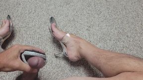 Fucking Heels and Cum!