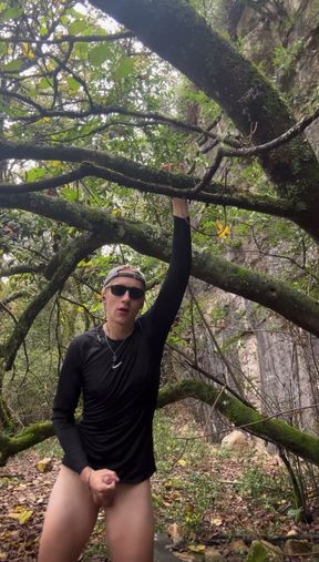 Hiker Bro goes Off-Trail to Jerk Off