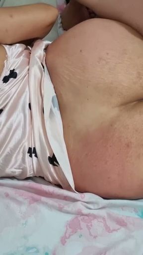Madura Venezolana Paga el Alquiler Con Sexo   Clip 1