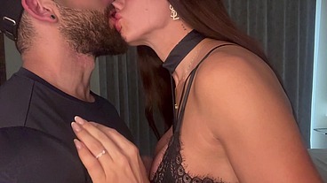 unblocked fetish: smelling natural hunk smell!! I asked him to come straight from the gym!!! Im so horny by the smell of a real hunk!