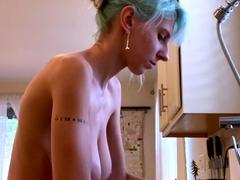 Amateur Webcam Babes Going Solo