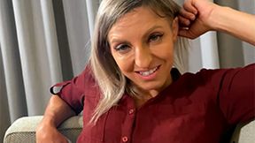 Sexy Foot Teasing the CEO featuring Lora Cross (Part 2) - 1080 wmv