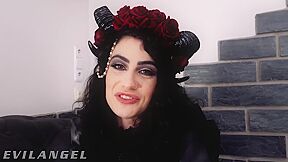 Goth Babe Dped In 5-dick Gangbang