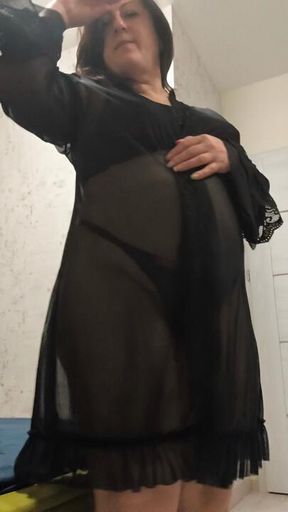 After a delicious dinner, my tummy has grown so big that I look as if I’m seven months pregnant.