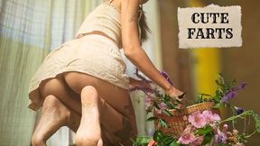 FARTING CUTE