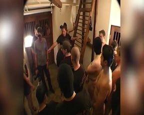 Blonde &amp; Brunette Suck Cocks in Wild Ggg Bukkake Gangbang