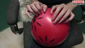 Nails In Action - next 4 balls against my claws