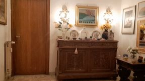 BRUNETTE IN BURGUNDY LEATHER JACKET