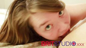 British 18-year-old teen rims an older guy